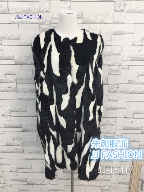 LADY'S   COAT IN  RABBIT